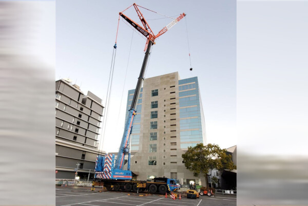 hokawn-tadano-atf-400g-6-jib.jpg