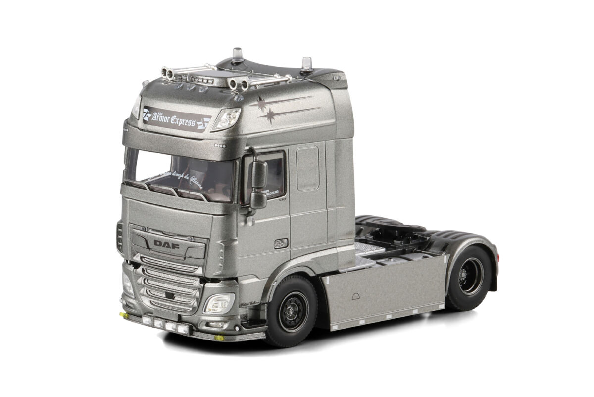 WSI pour DAF XF Space CAB MY2017 6x2 Camion à double WSI pour DAF XF Space CAB MY2017 6x2 Camion à double