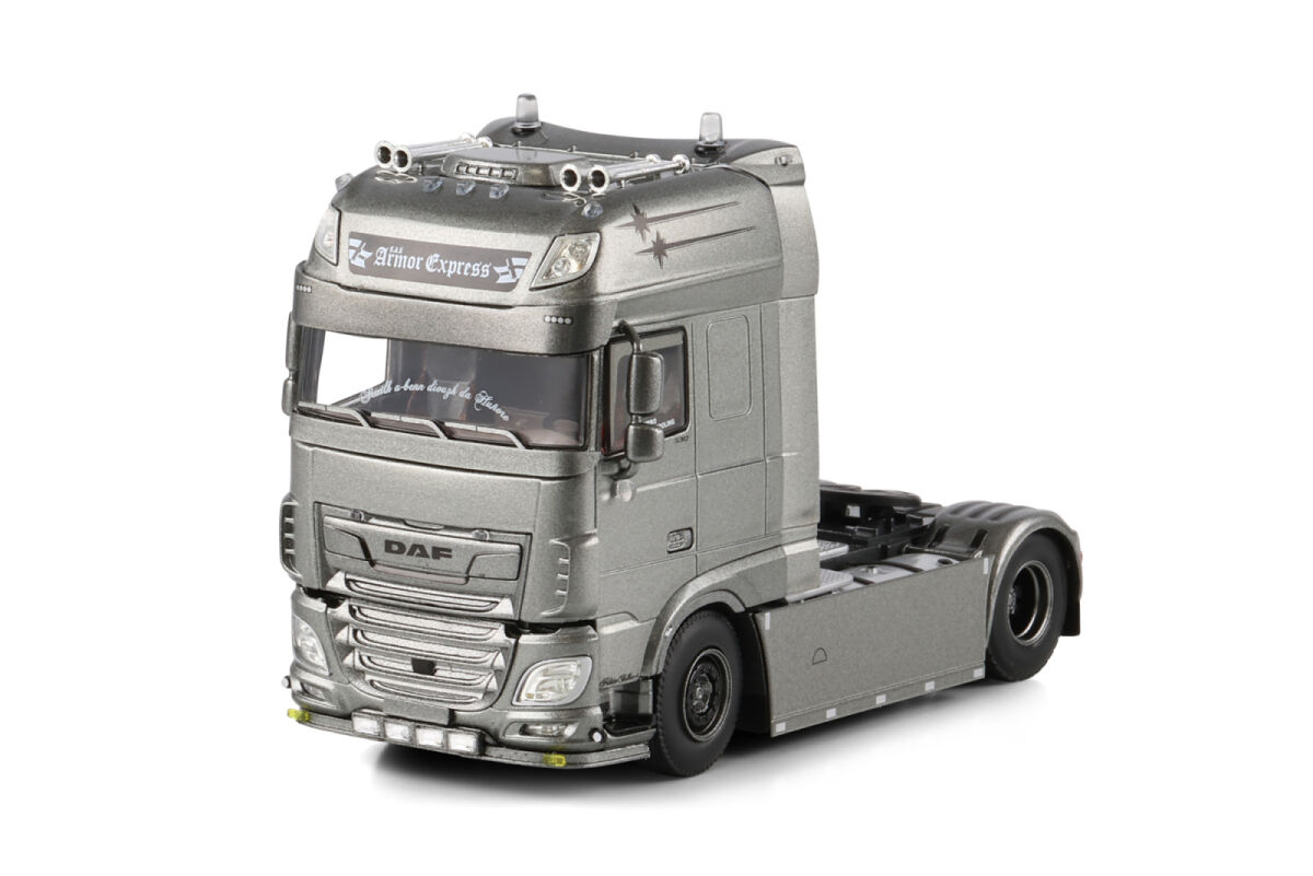 WSI DAF XF スーパースペースキャブ 1/50 Armor Express; DAF XF SUPER SPACE CAB MY | WSI Models