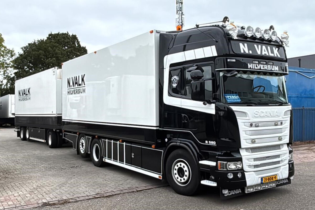 Nick Valk; SCANIA STREAMLINE TOPLINE RIG | WSI Models