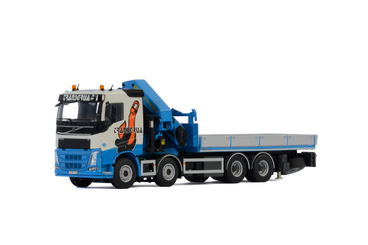 Transgrua; VOLVO FH4 SLEEPER CAB 8X4 RIG