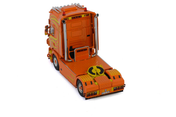 aurénico-scania-r6-topline-4x2.jpg