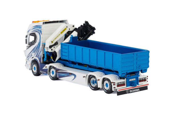 hakarp-scania-r-highline-cr20h