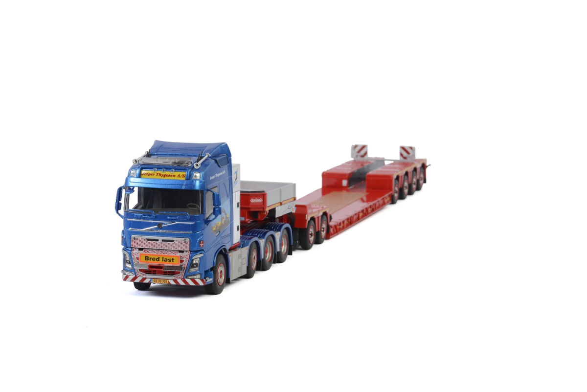 WSI 1/50 ボルボ FH4 8X4 2+4軸 JESPER THYGESEN 01-2915-