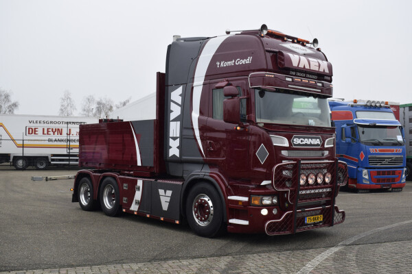 Vaex; SCANIA STREAMLINE TOPLINE 6X2 TAG | WSI Models