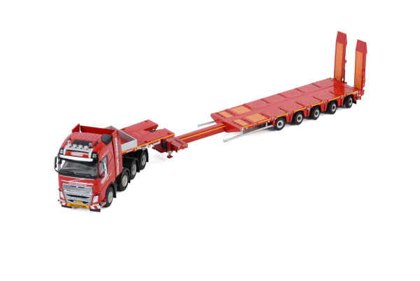 KNT Red Line; VOLVO FH4 GLOBETROTTER 8X4 | WSI Models
