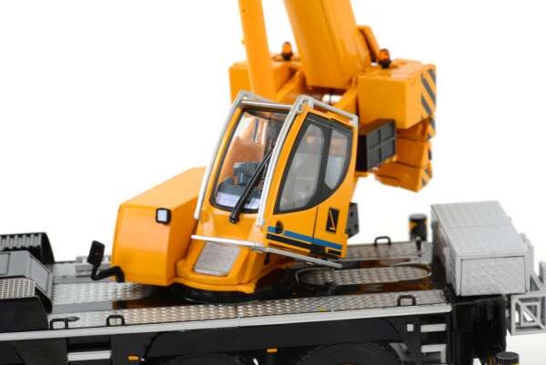 boekestijn-liebherr-ltm-1050-3