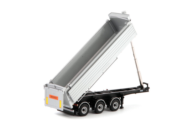 white-line-asphalt-sand-kipper