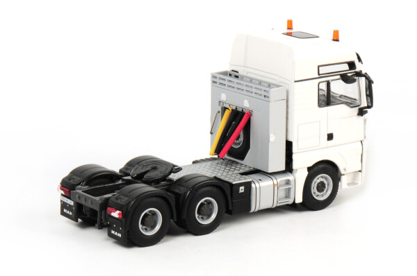 man-tgx-xxl-6x4.jpg