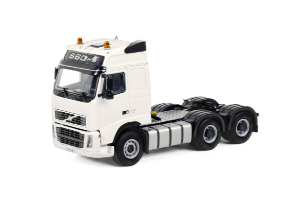 Volvo FH2 Globe 6x4* | WSI Models