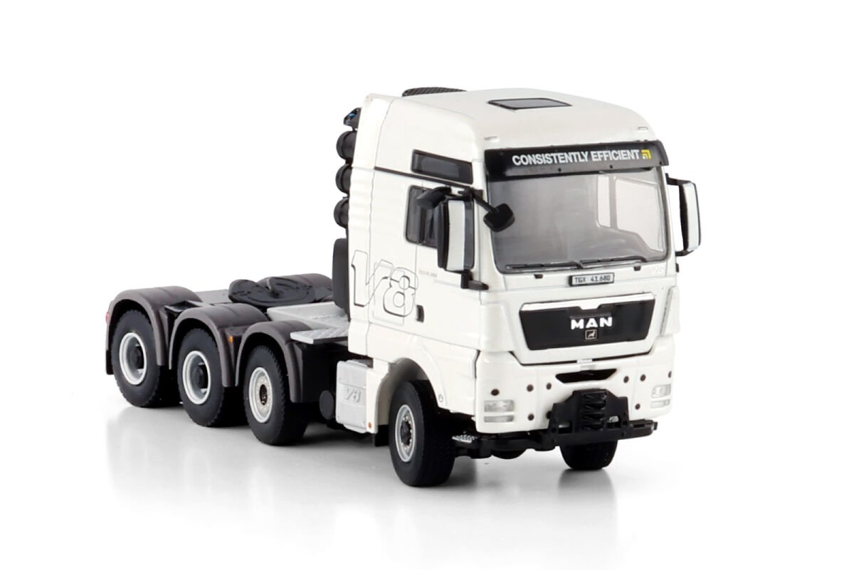 Maquette du camion Maan TGX XXL D38 au 1/24 ème Italeri - I3916 Maquette du camion Maan TGX XXL D38 au 1/24 ème Italeri - I3916