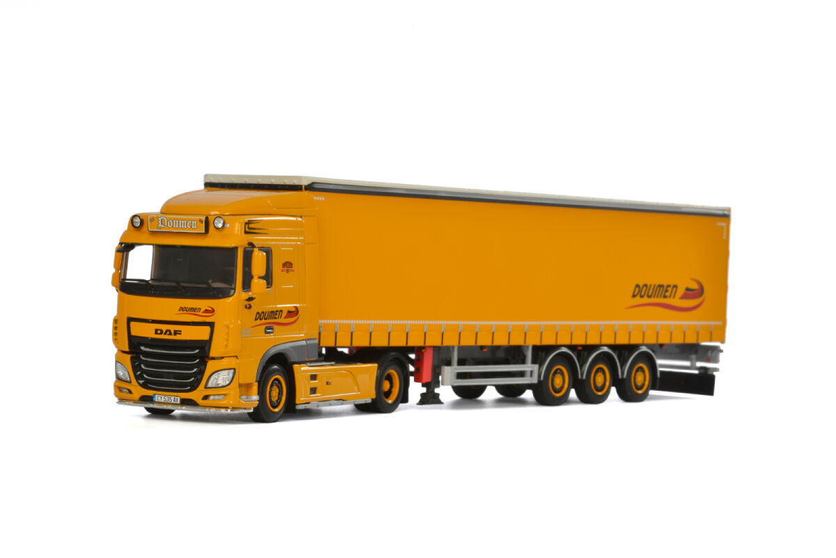 ELIGOR, DAF XF MY17 Space CAB 4x2 mit Anhänger ELIGOR, DAF XF MY17 Space CAB 4x2 mit Anhänger