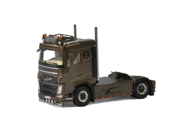 gvt-volvo-fh-4-sleeper-cab-4x2.jpg