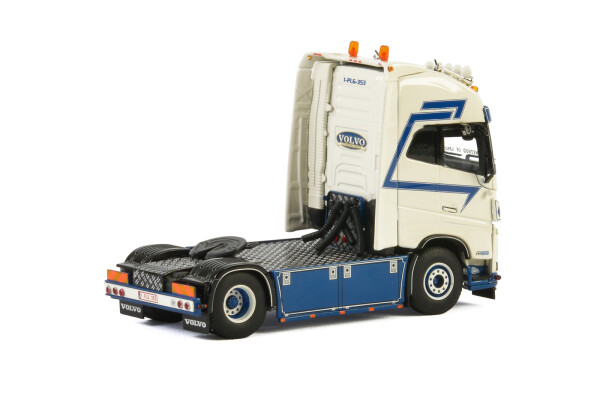 De Man Transport; VOLVO FH4 GLOBETROTTER | WSI Models