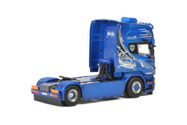 araldi-scania-r6-topline-4x2.jpg