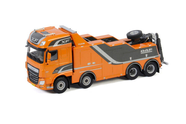 WSI] DAF XF super space cab 4X2 – STAREK 达夫两轴拖头STAREK公司