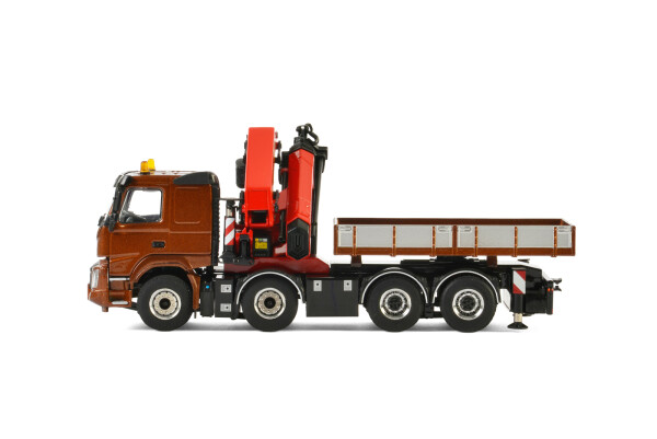 premium-line-volvo-fmx-sleeper