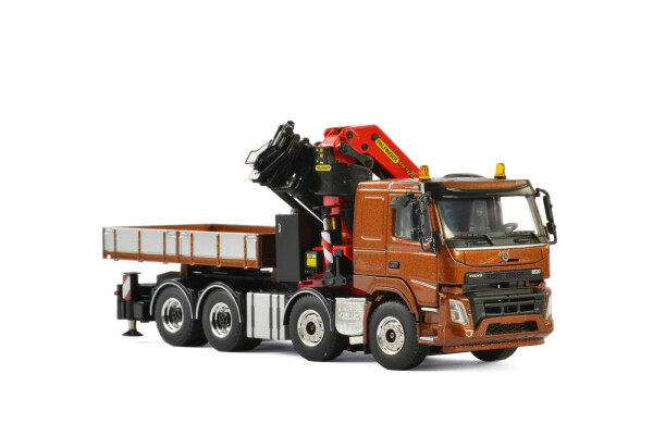 premium-line-volvo-fmx-sleeper