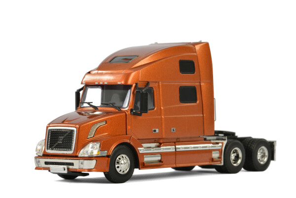 usa-basic-line-volvo-vn-780-