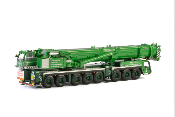 james-jack-lifting-liebherr-