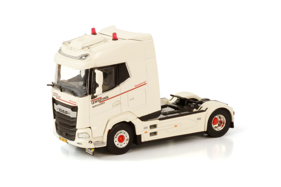 Camion solo de couleur jaune – DAF XG 4x2 Camion solo de couleur jaune – DAF XG 4x2