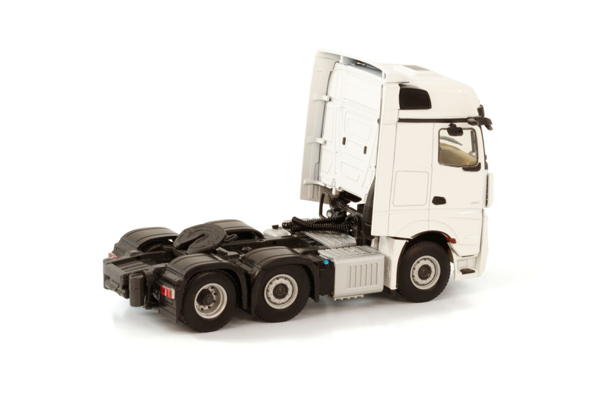Amazon.co.jp: WSI 1/50メルセデスベンツ Benz Actros MP3 L6X4