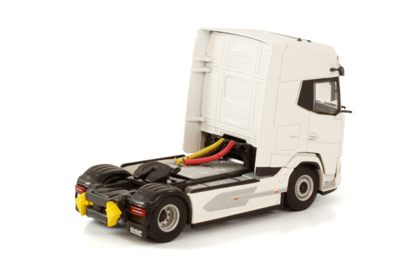 NOUVEAU TRACTEUR DAF XG BLANC ELIGOR 1/43 Réf 117564