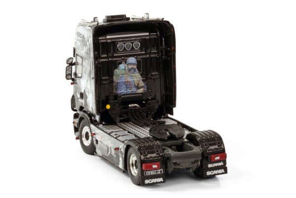 fischer-scania-r6-topline-4x2.jpg