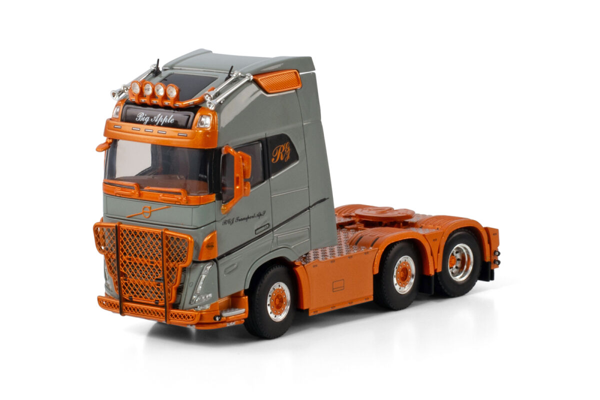 RGJ Transport; VOLVO FH5 GLOBETROTTER XL | WSI Models