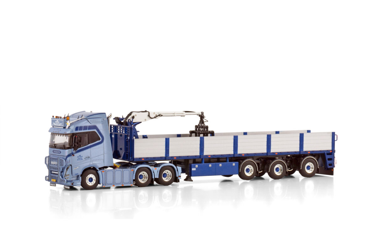 VOLVO FH5 Globetrotter 6x2 avec remorque à briques 3 essieux CROONEN VOLVO FH5 Globetrotter 6x2 avec remorque à briques 3 essieux CROONEN