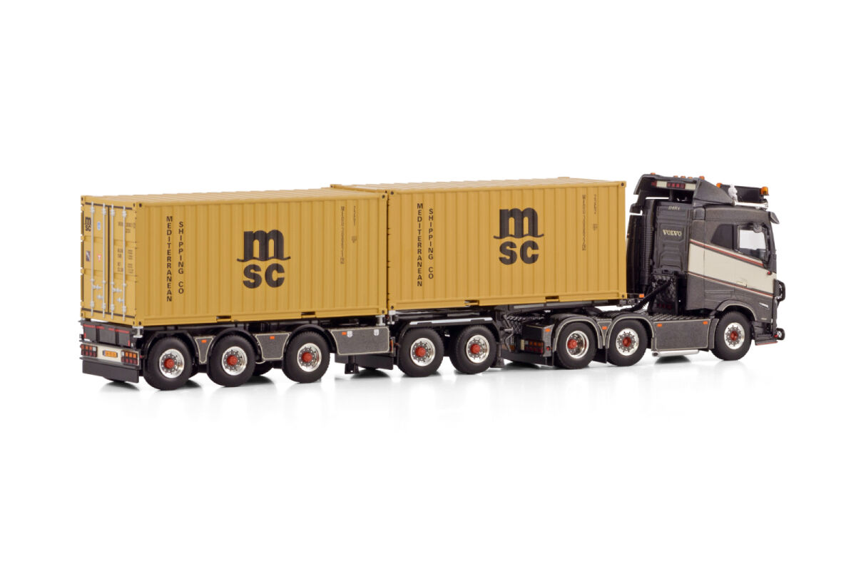 M. de Groot; VOLVO FH5 SLEEPER CAB 6X2 T | WSI Models