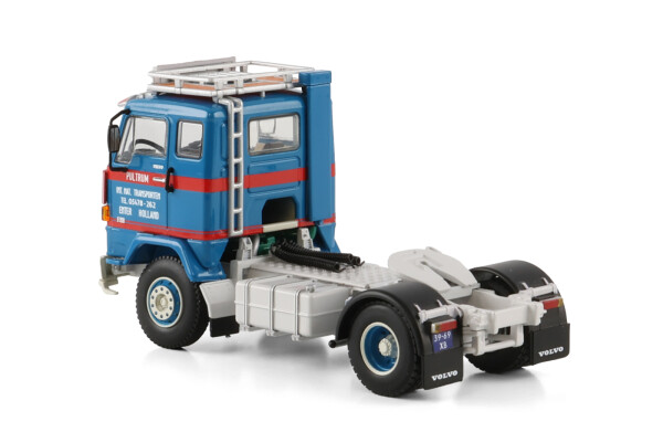 WSI Models Volvo スケールモデル Pultrum Rijssen bv; VOLVO F88 4X2 | WSI Models