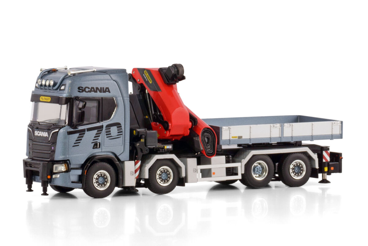 Premium Line; SCANIA R HIGHLINE CR20H 8X | WSI Models