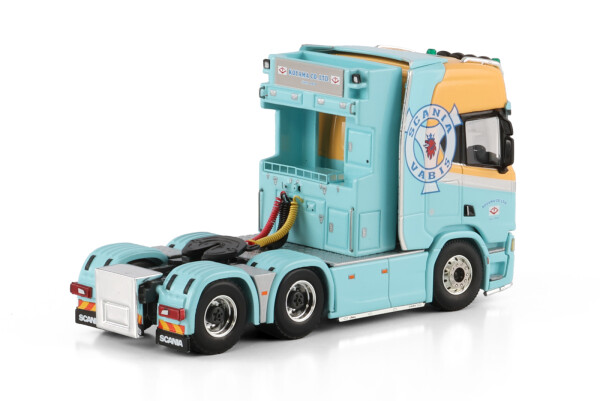 WSI 1/50 ￼KOYAMA SCANIA R HIGHLINE Koyama; SCANIA R HIGHLINE CR20H 6X4 | WSI Models