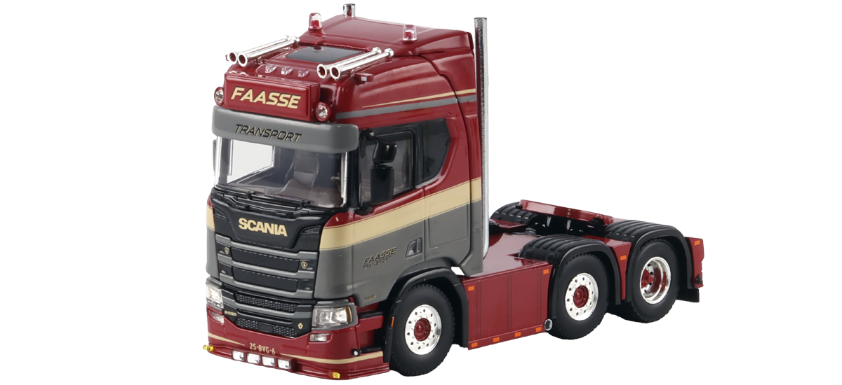 WSI 01-3681 Scania Highline 8x4 Truck with 4-axle low loader